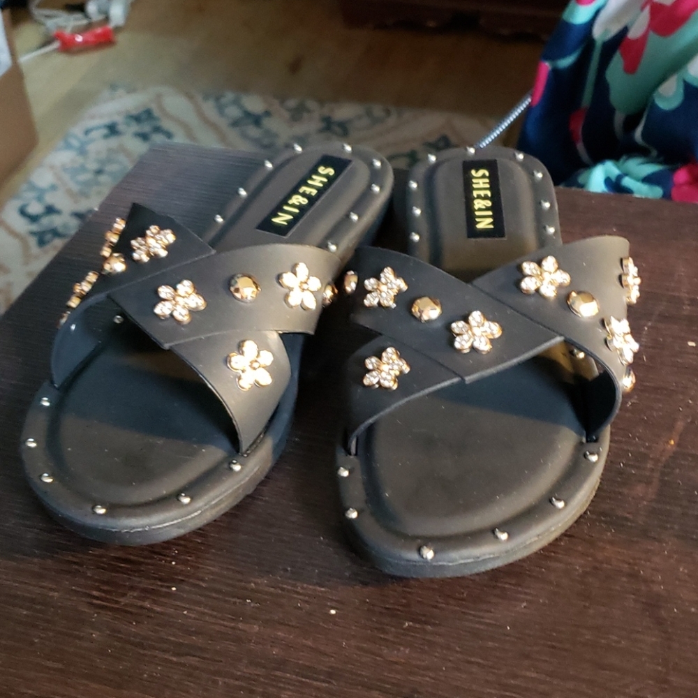 Slippers
